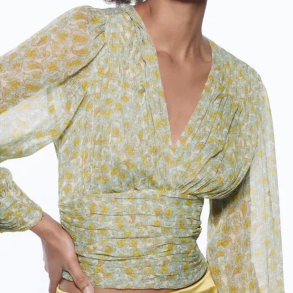 EUC ZARA Paisley Top Sz.M